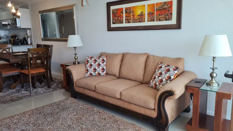 Interior del living y Smart TV